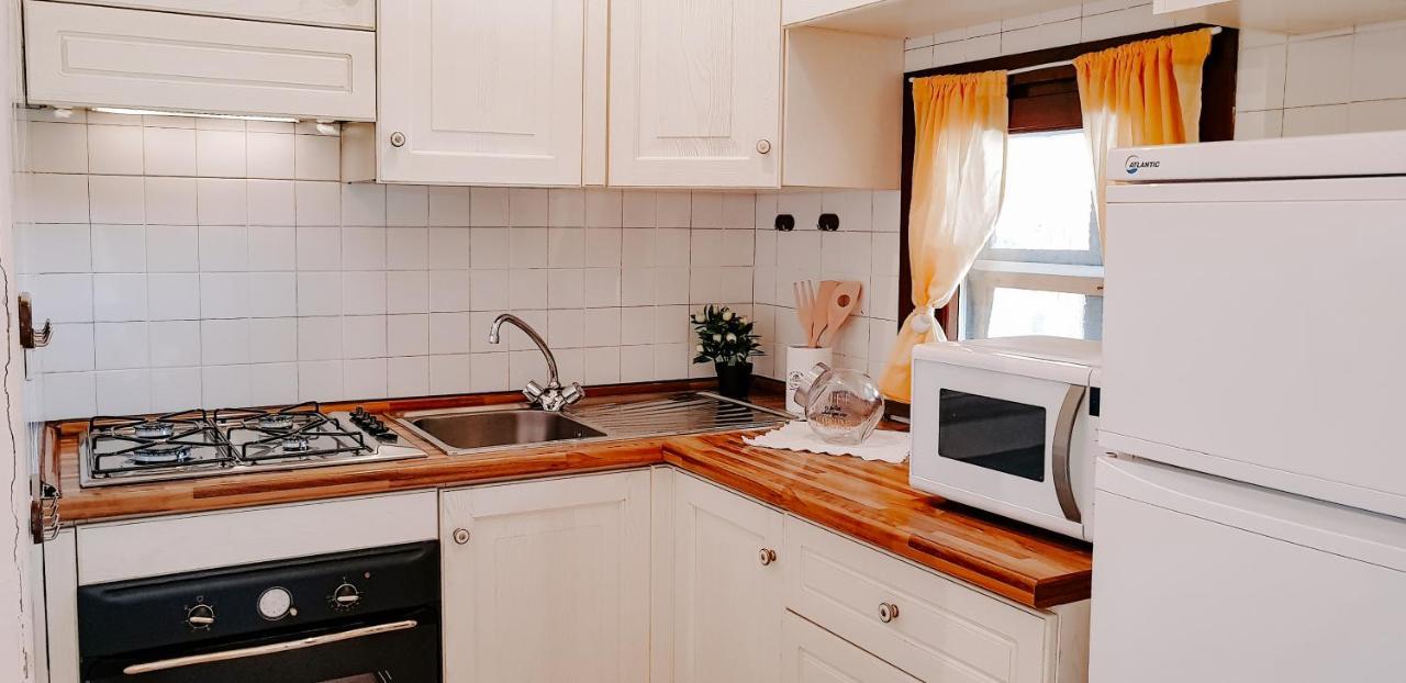 Casa A Schiera Le Tonnare - Affitti Brevi Italia Apartamento Stintino Exterior foto